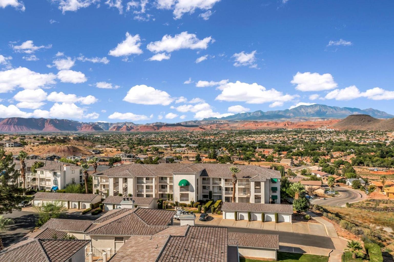 Modern Resort Condo - Pools, Courts & Scenic Views St. George Exterior foto