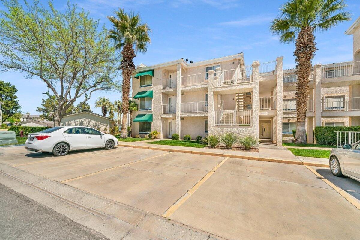 Modern Resort Condo - Pools, Courts & Scenic Views St. George Exterior foto